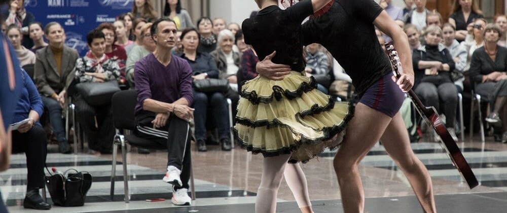 Лоран Илер пустил на репетицию "Дон Кихота" всех желающих. Фото ─ пресс-служба МАМТа