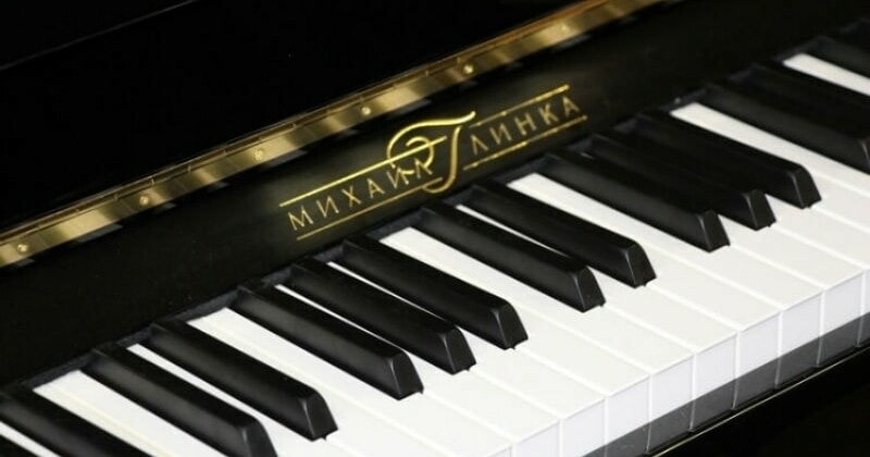 Пианино «Михаил Глинка»
