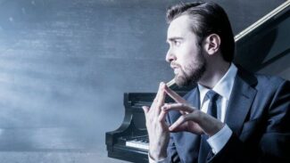 Даниил Трифонов. Фото - daniiltrifonov.com