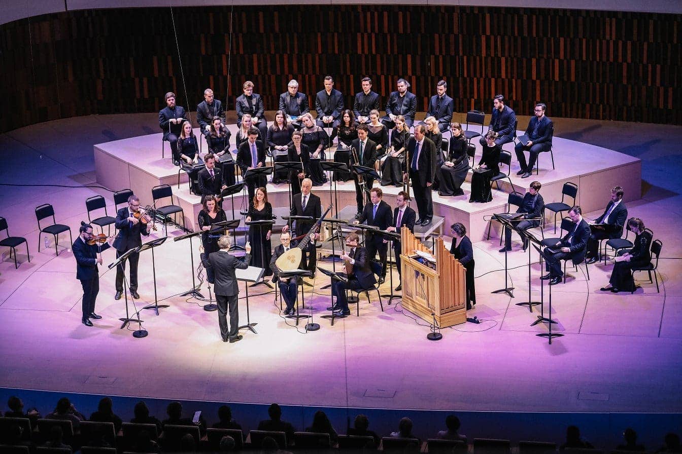 Роберт Холлингворт и ансамбль «I Fagiolini» Роберт Холлингворт и ансамбль «I Fagiolini»