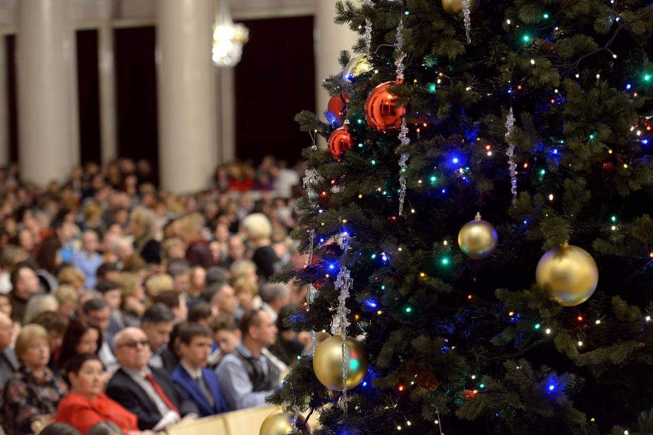 Праздничные концерты в Санкт-Петербургской филармонии Праздничные концерты в Санкт-Петербургской филармонии
