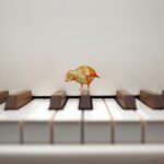 Элемент оформления рояля STeinway & Sons "Картинки с выставки""