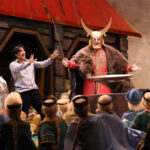 Нажмиддин Мавлянов (Садко), Дмитрий Ульянов (Варяжский гость). Фото - Дамир Юсупов