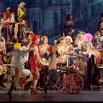 В МАМТе прошел финальный показ оперы Пуччини "Богема". Фото - Сергей Родионов