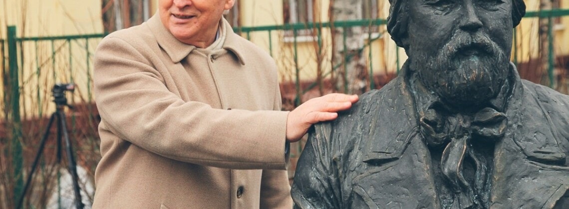 Валерий Ворона, ректор ГМПИ им. М.М.Ипполитова-Иванова, на открытии памятника отцу-основателю института