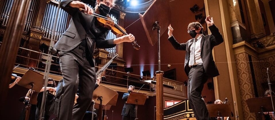 Музыканты Чешского филармонического оркестра дали благотоврительный концерт. Фото - https://www.facebook.com/ceskafilharmonie