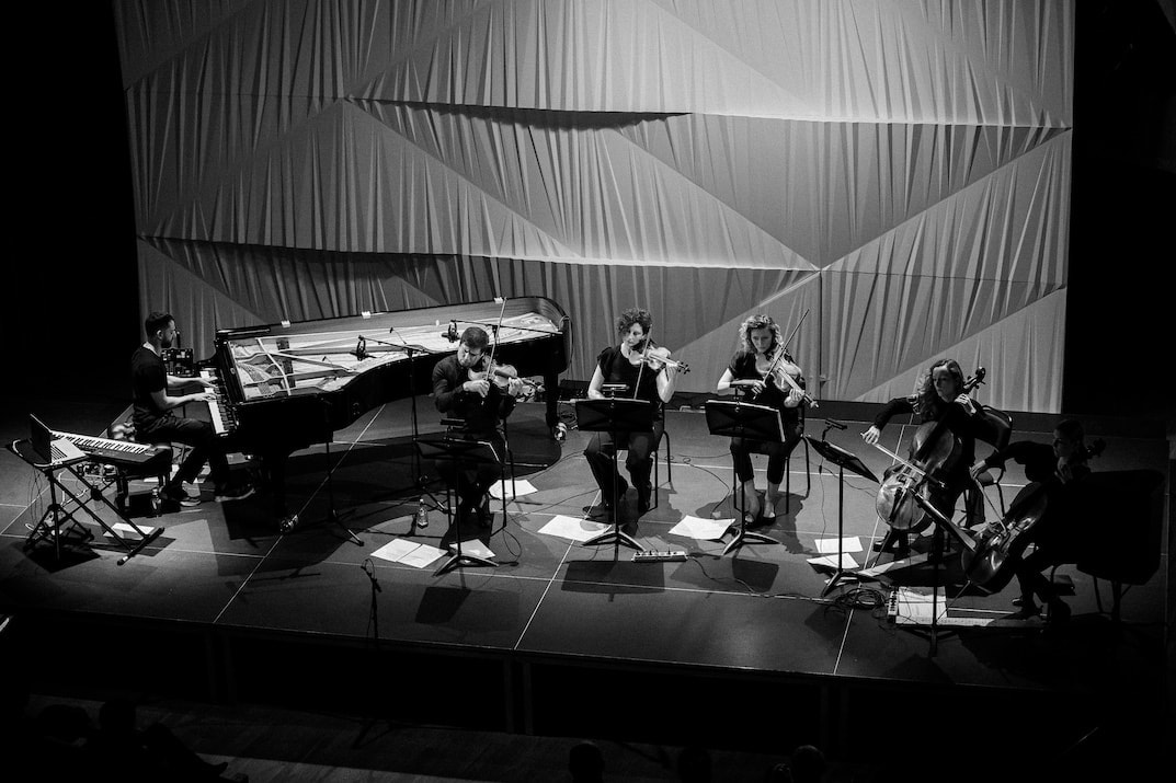 Дмитрий Селипанов и OpensoundOrchestra в зале “Зарядье”. Фото - К. Сидоров