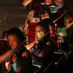 Музыканты сомневаются в возможности социального дистанцирования на сцене и не готовы носить маски. Фото - Наталья Федосеенко