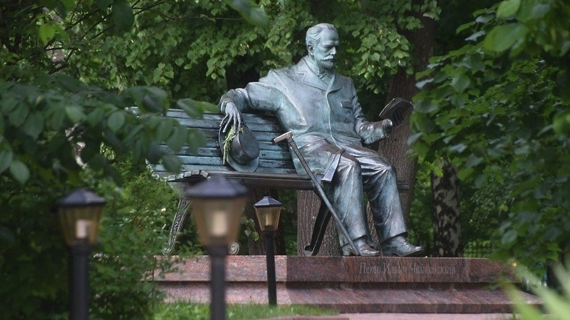 Памятник П. И. Чайковскому в Клину Памятник П. И. Чайковскому в Клину