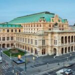 Венская опера делает репетиции публичными