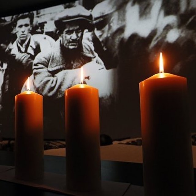На Площади Искусств дадут концерт в память о жертвах блокады На Площади Искусств дадут концерт в память о жертвах блокады
