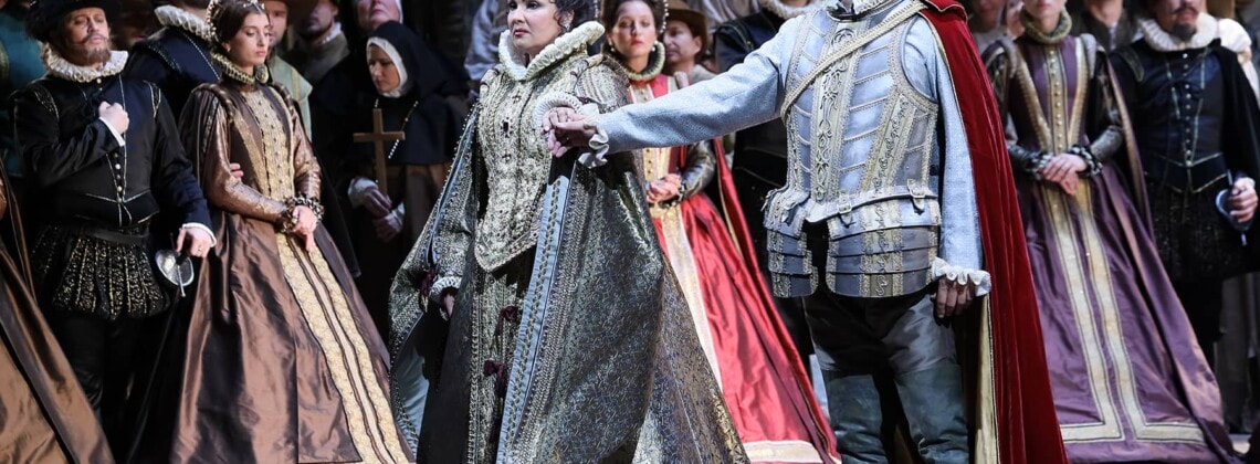 Анна Нетребко – Елизавета Валуа. Филипп II – Ильдар Абдразаков. Фото Дамира Юсупова/ Большой театр