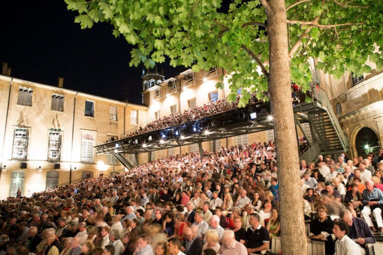  جشنواره Aix-en-Provence برنامه 