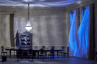 Дмитрий Черняков поставил «Евгения Онегина» в Венской опере. Фото - Wiener Staatsoper