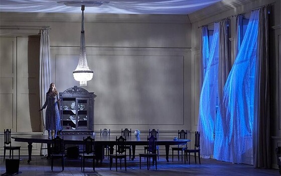 Дмитрий Черняков поставил «Евгения Онегина» в Венской опере. Фото - Wiener Staatsoper