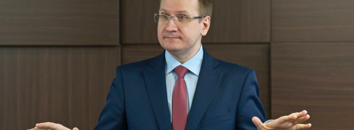 Андрей Борисов