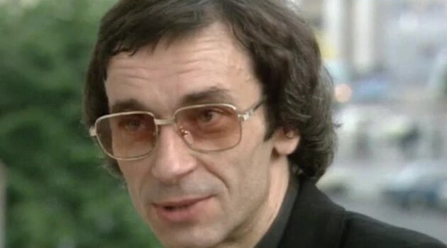 Евгений Колобов