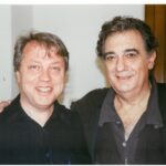 Александр Науменко и Пласидо Доминго. Фото из личного архива А. Науменко