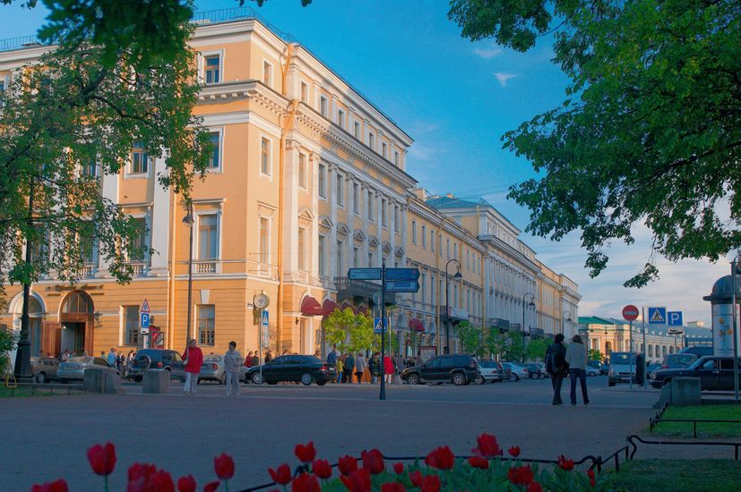 Санкт-Петербургская филармония. Фото - Владимир Постнов