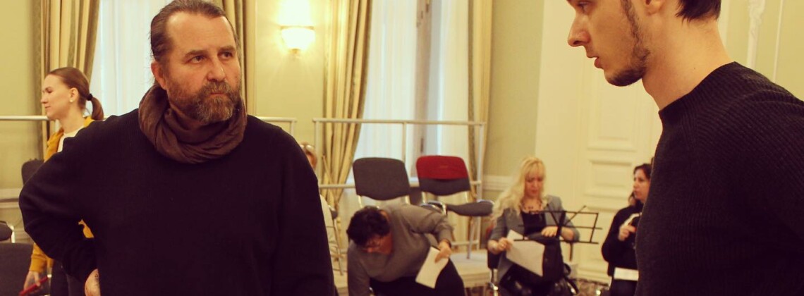 Композитор Сергей Ахунов и художественный руководитель и главный дирижер Минин-хора Тимофей Гольберг - на репетиции в Усадьбе Минин-хора
