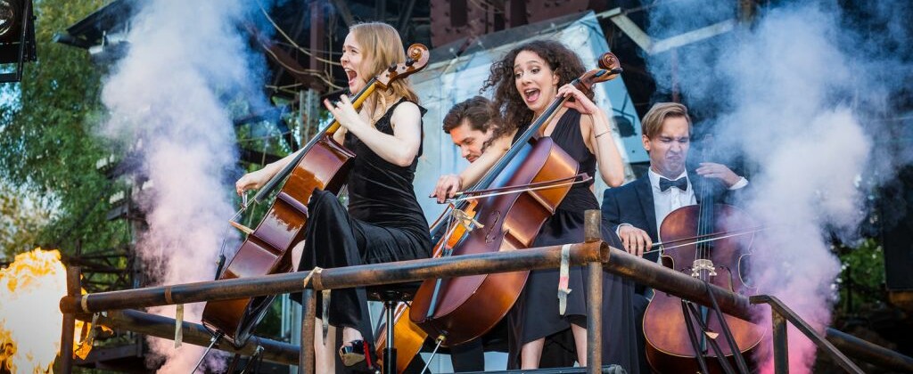 Кадр из сериала «Струны»