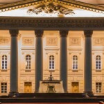 Большой театр. Фото: ИЗВЕСТИЯ/Константин Кокошкин