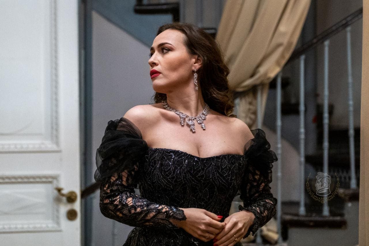 Елена Стихина