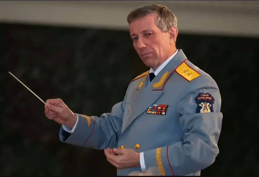 Валерий Халилов