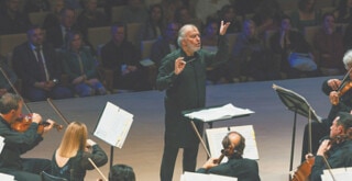 Валерий Гергиев и оркестр Мариинского театра в Зарядье. Фото - Александр Шапунов