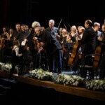 Валерий Гергиев и оркестр Мариинского театра. Фото - Александр Шапунов
