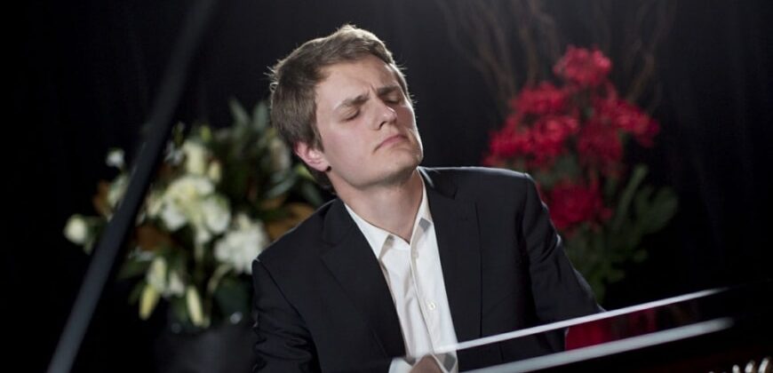 Сергей Белявский