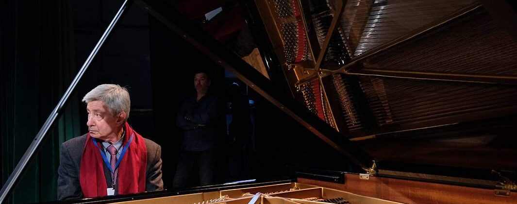 Владимир Овчинников