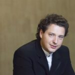 Дмитрий Корчак