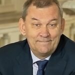 Владимир Урин