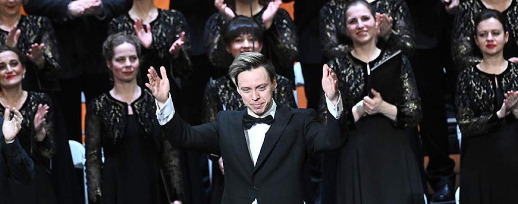 Дирижёр Алексей Верещагин после исполнения оперы «Алеко». Фото: РИА Новости/Кирилл Каллиников