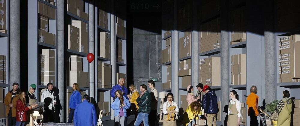 Сцена из оперы Верди "Луиза Миллер", Большой театр. Фото - Дамир Юсупов