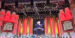 Оркестр Мариинского театра выступил у Китайской стены