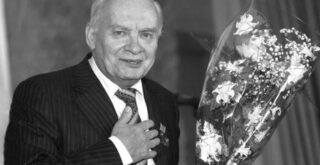 Николай Добронравов