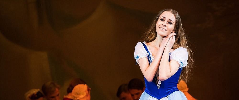 Алина Каичева. "Жизель". Фото - Владимир Сазонов