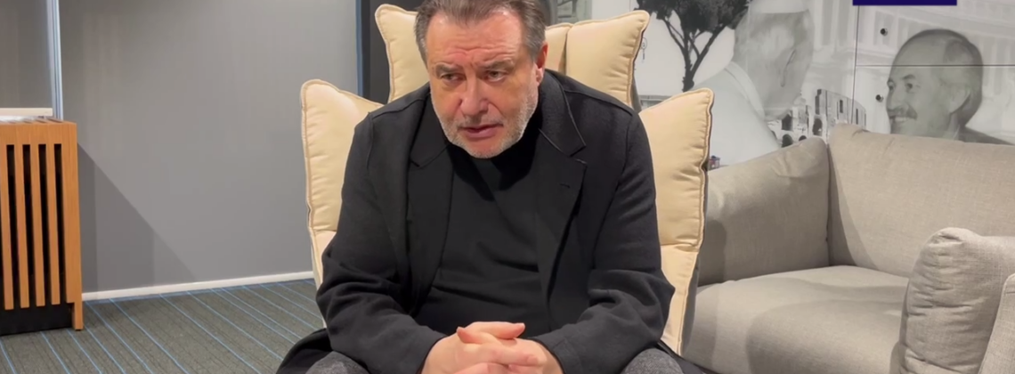 Алексей Учитель