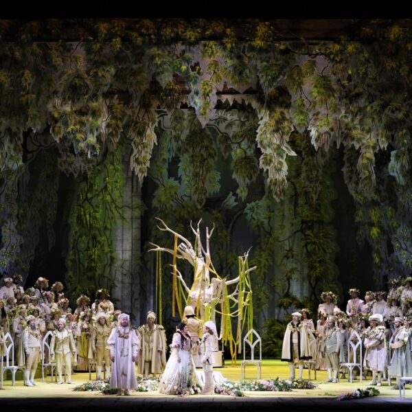 современные композиторы оперы. оперные дивы дирижер рикардо мути. людовико эйнауди. риккардо мути фото. неоклассика людовико эйнауди концерт.