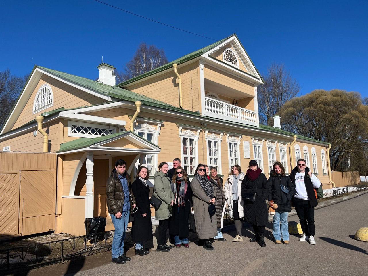 В Тихвине также открылся после реставрации Дом-музей Римского-Корсакова.