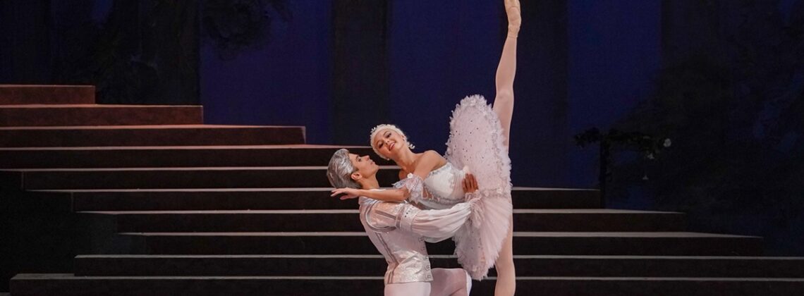 Принц Дезире — Арём Овчаренко. Принцесса Аврора — Елизавета Кокорева. Фото - Павел Рычков/Большой театр