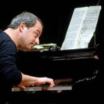 Итамар Голан