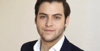 Валерий Макаров