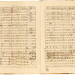 Вторая симфония e-moll op. 27 (SR 54), финал, автограф, с. 62-63 (The Morgan Library & Museum, New York, архивный шифр R119.S988). Формат: 35 × 26 см. Фото: Sotheby’s, буклет лота № 208 (2014), с. 8-9