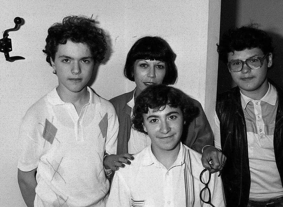 Июль 87. Евгений Кисин, Максим Венгеров и Вадим Репин с французской журналисткой