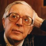 Лев Наумов