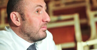 Владимир Кехман. Фото -- Руслан Шамуков / ИТАР-ТАСС