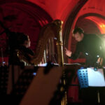 Теодор Курентзис и musicAeterna на станции метро «Маяковская» © Сергей Бойко для РБК